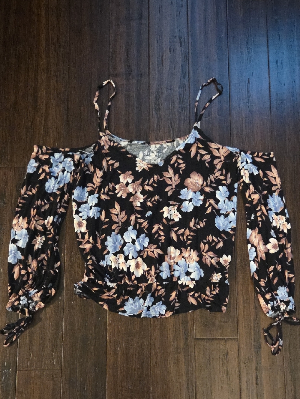 Soft & Sexy Floral Cold-Shoulder Top